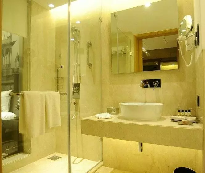 デラックスルーム, Pride Plaza Hotel, Aerocity New Delhi