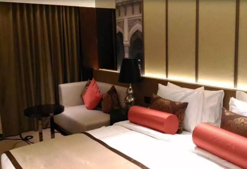 プレミアムルーム, Pride Plaza Hotel, Aerocity New Delhi