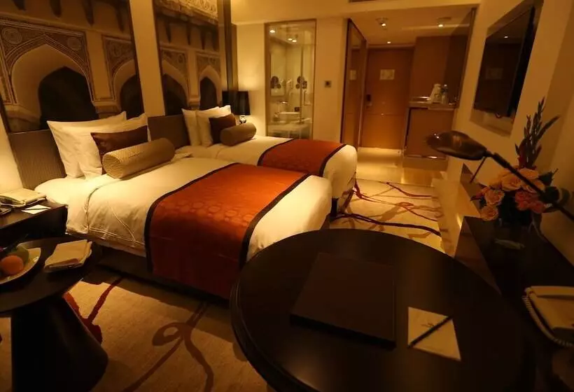 デラックスルーム, Pride Plaza Hotel, Aerocity New Delhi