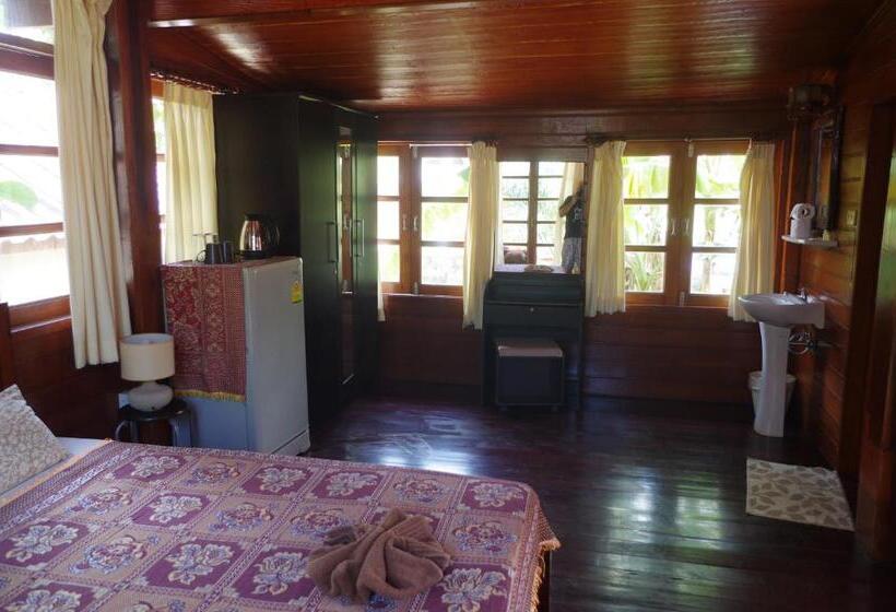 Бунгало Стандарт, Thai House Beach Resort