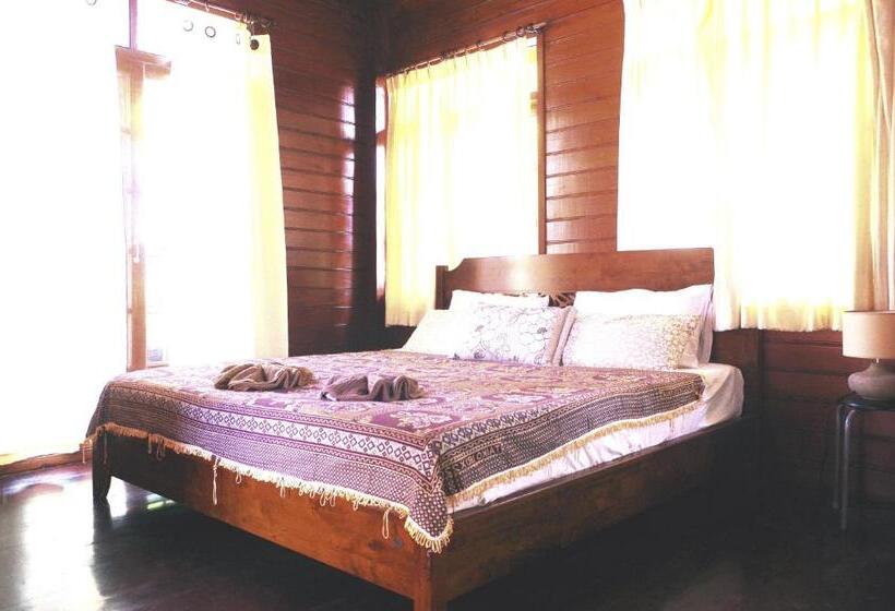 Бунгало Стандарт, Thai House Beach Resort