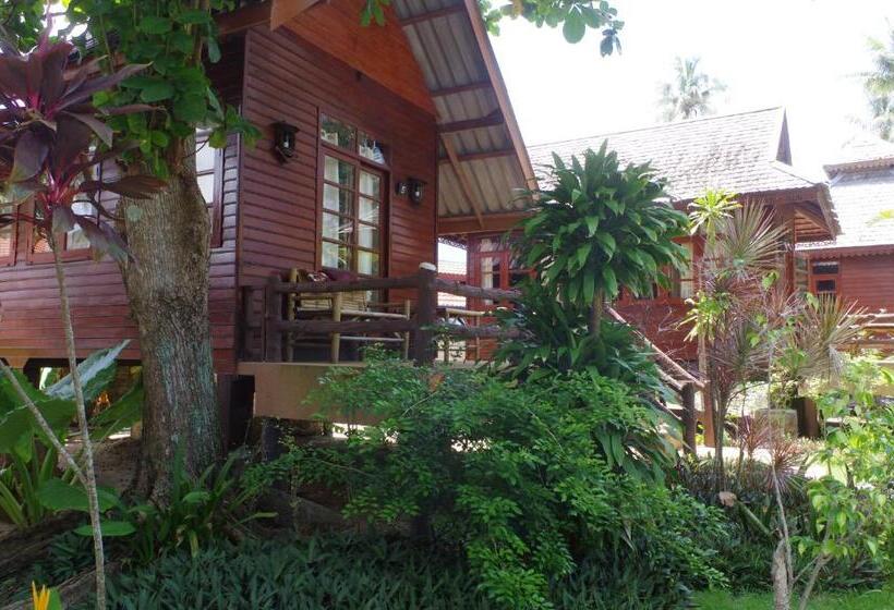Бунгало Стандарт, Thai House Beach Resort