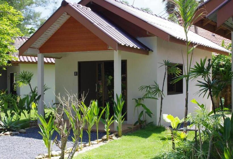 Бунгало Стандарт, Thai House Beach Resort