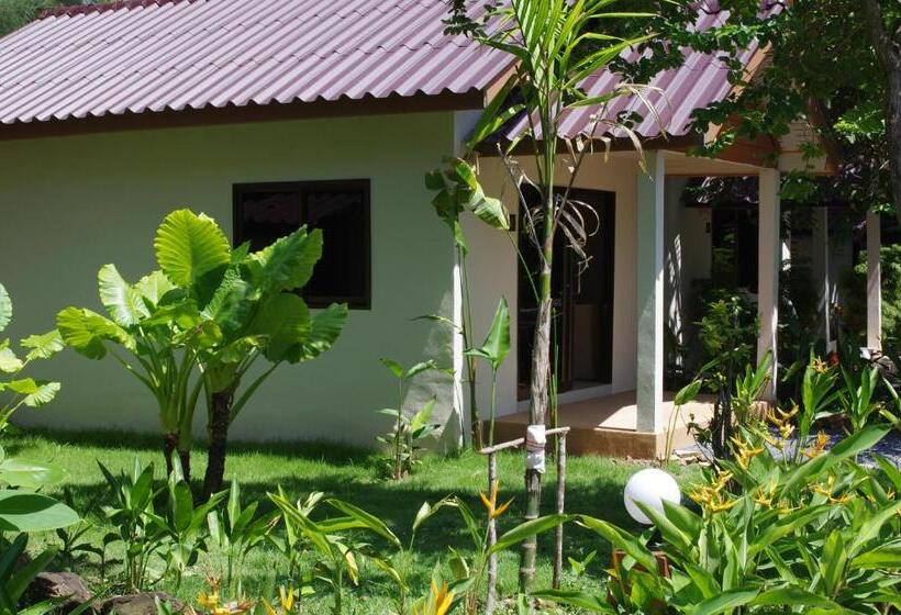 Бунгало Стандарт, Thai House Beach Resort