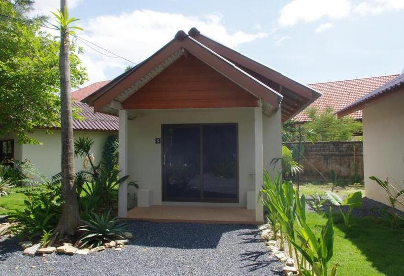 Бунгало Стандарт, Thai House Beach Resort