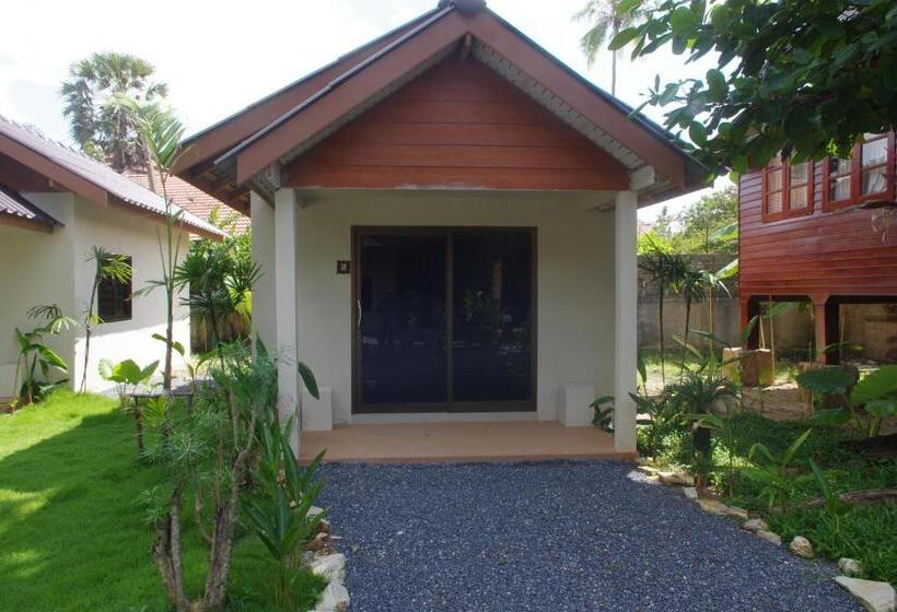 Бунгало Стандарт, Thai House Beach Resort