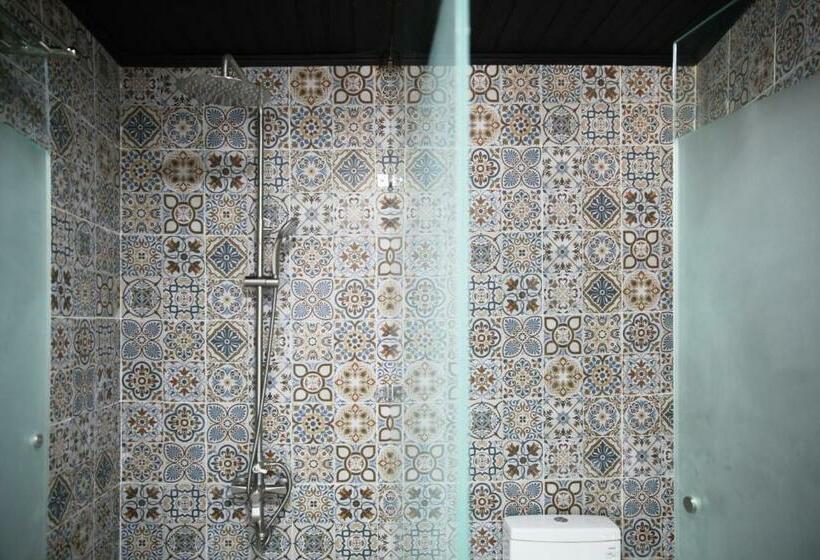 اتاق خانوادگی, Thanh Bình 2