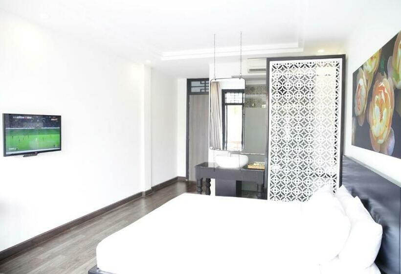 اتاق لوکس سه تخته, Thanh Bình 2