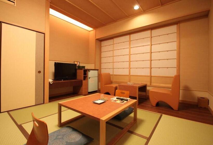 标准三人间, Ogoto Onsen Yunoyado Komolebi