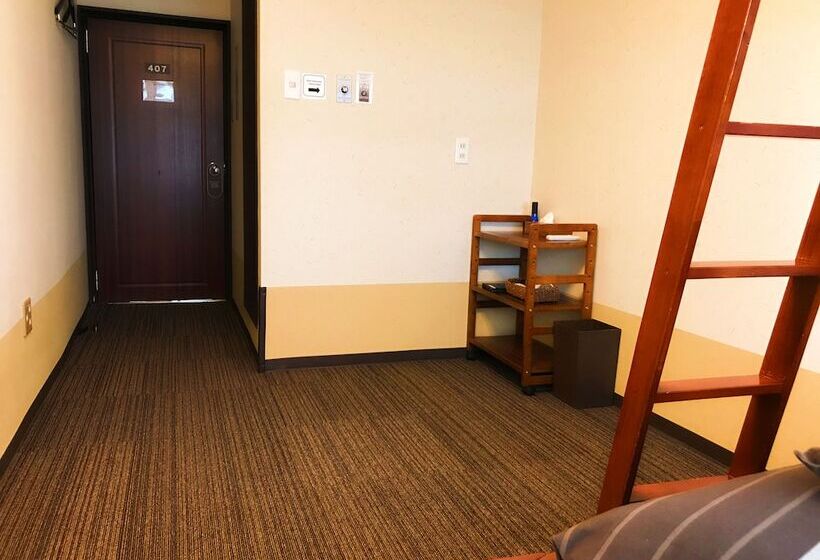 חדר סטנדרט עם מיטת קומתיים, K S House Takayama   Quality Hostels