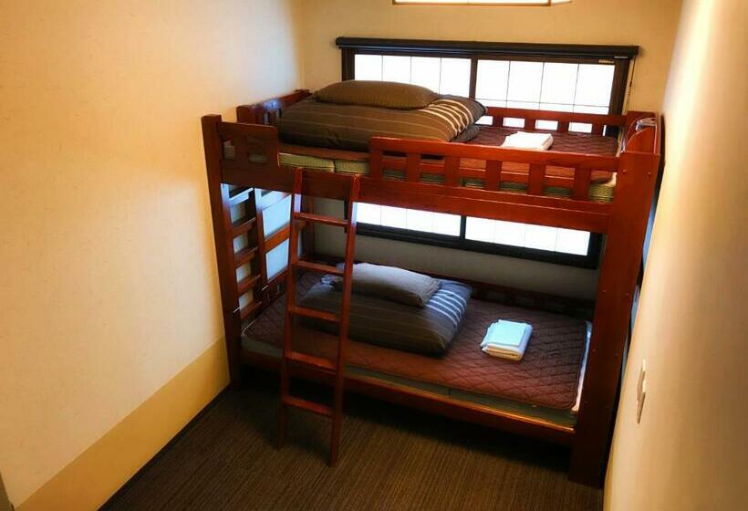 חדר סטנדרט עם מיטת קומתיים, K S House Takayama   Quality Hostels