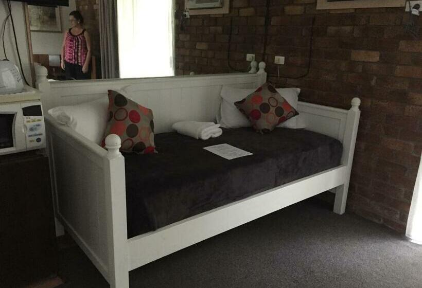 スタンダード４人部屋, Coomera Motor Inn