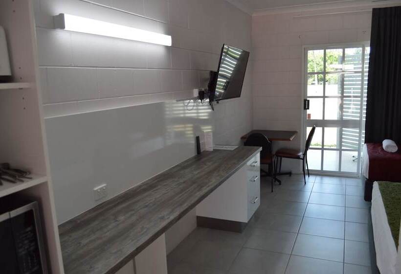 غرفة سوبيريور, Monte Carlo Motor Inn