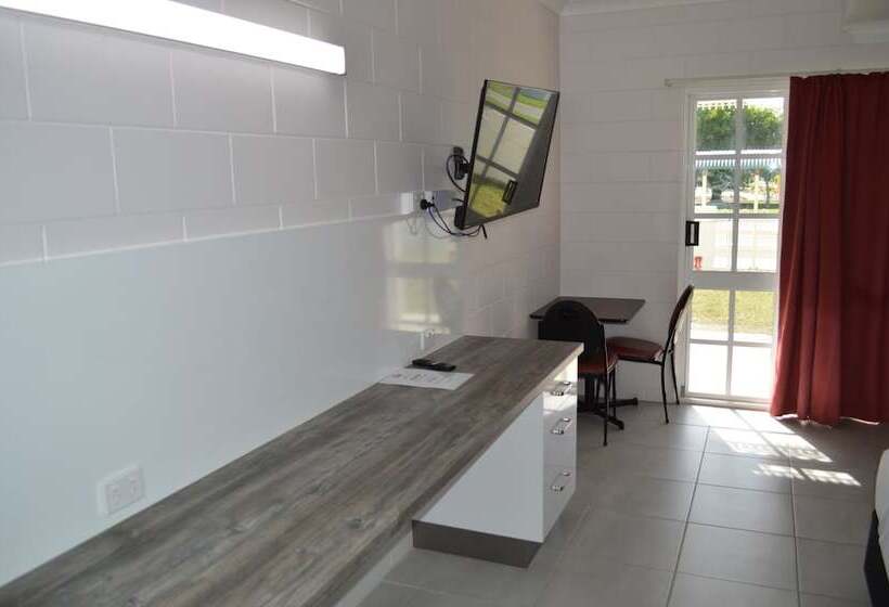 غرفة سوبيريور, Monte Carlo Motor Inn