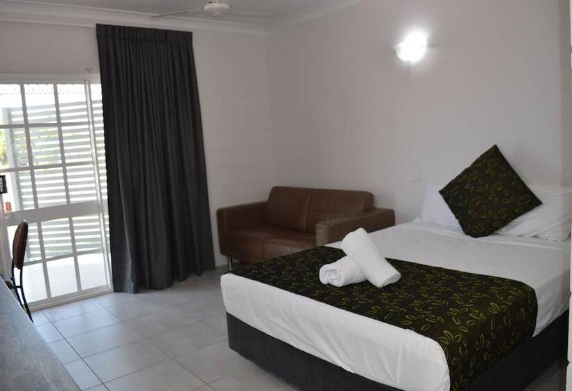 غرفة سوبيريور, Monte Carlo Motor Inn