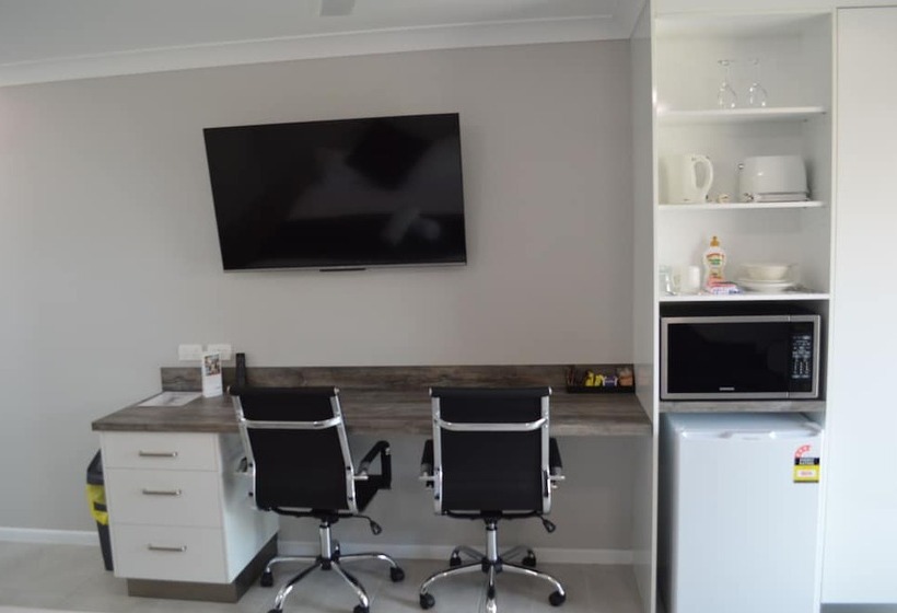 غرفة سوبيريور, Monte Carlo Motor Inn