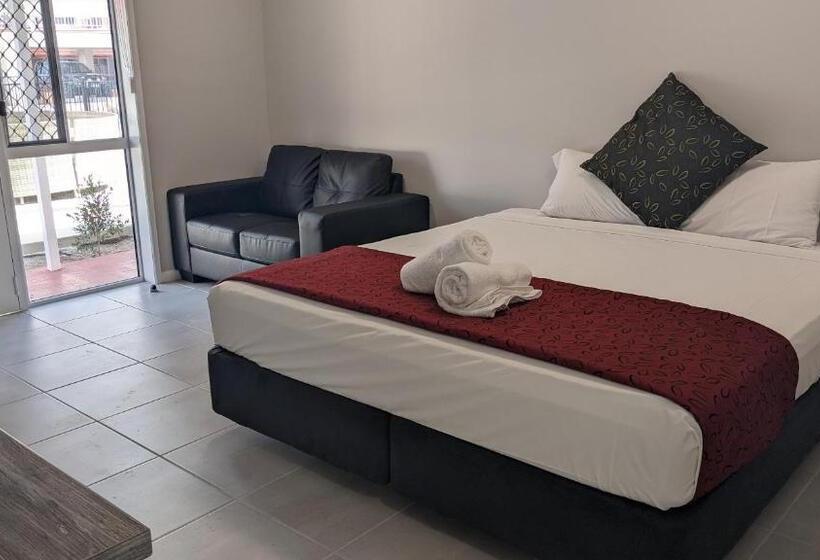 غرفة سوبيريور سرير كينج, Monte Carlo Motor Inn