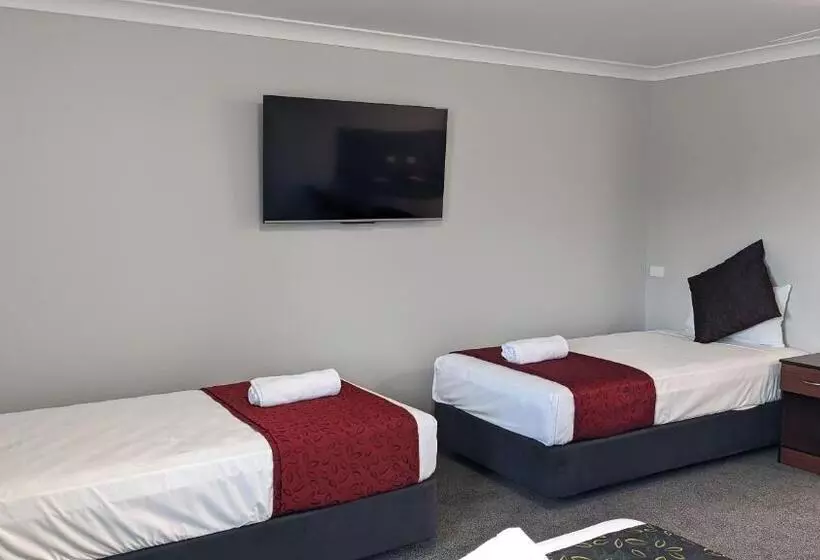 Standard-studio, Monte Carlo Motor Inn