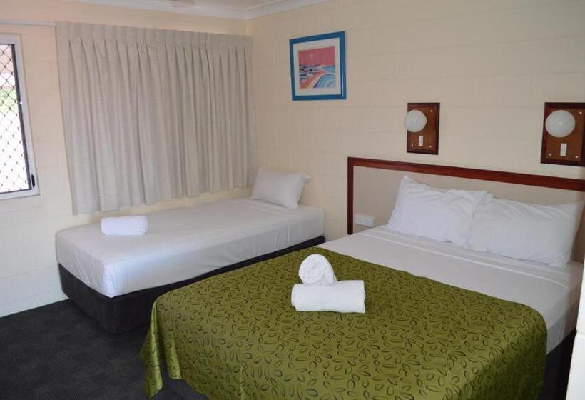 غرفة قياسية سرير ملكى, Monte Carlo Motor Inn