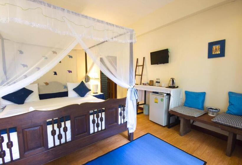 Номер Стандарт, Changmoi House