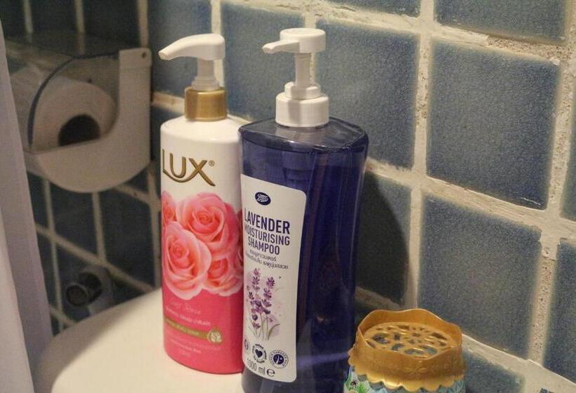 Номер Стандарт, Changmoi House