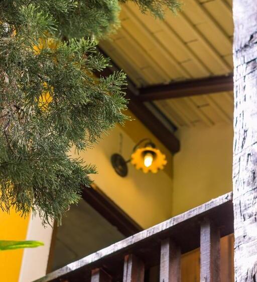 Номер Стандарт с Балконом, Changmoi House