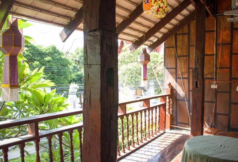 Стандартный Номер Кровать Кинг, Changmoi House