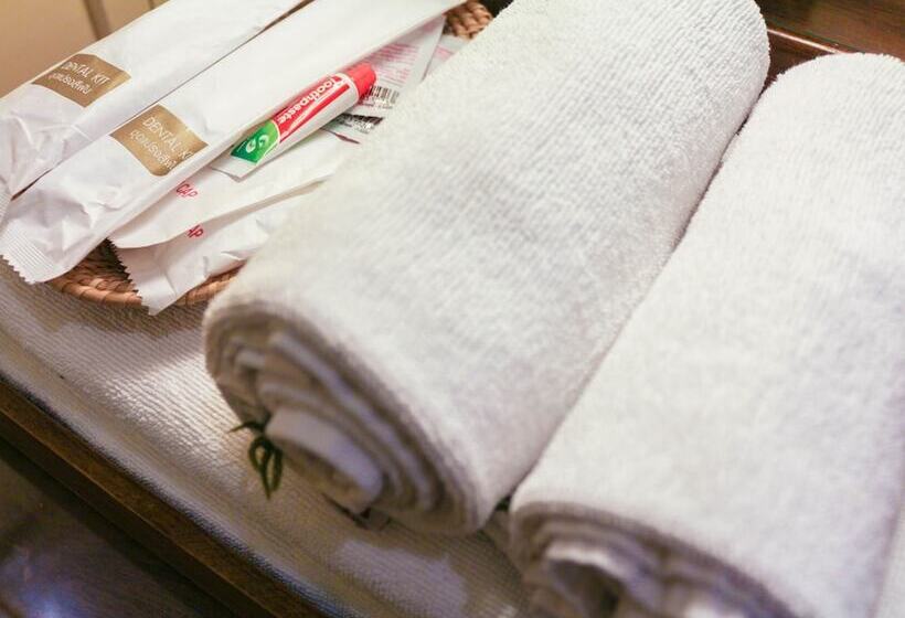 Номер Стандарт, Changmoi House