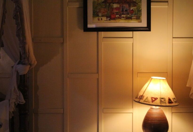 Номер Стандарт, Changmoi House