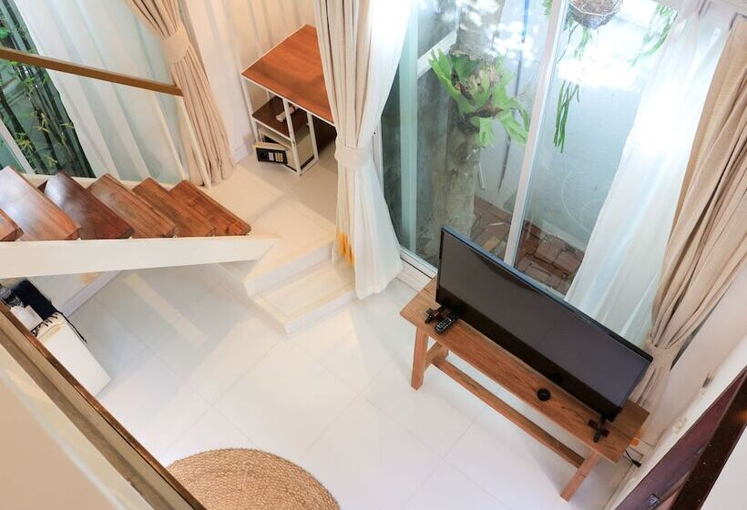 Вилла 1 Спальня, Changmoi House