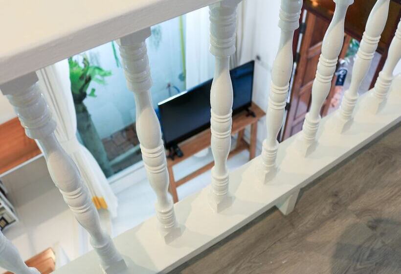 Вилла 1 Спальня, Changmoi House