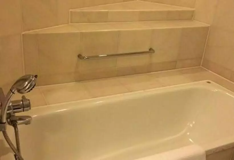 Deluxe-huone, Hb Zaindari Palace