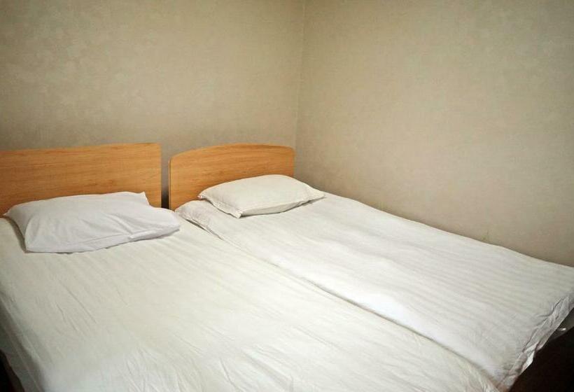 스탠다드 룸 공동 욕실, Yakorea Hostel Gangnam