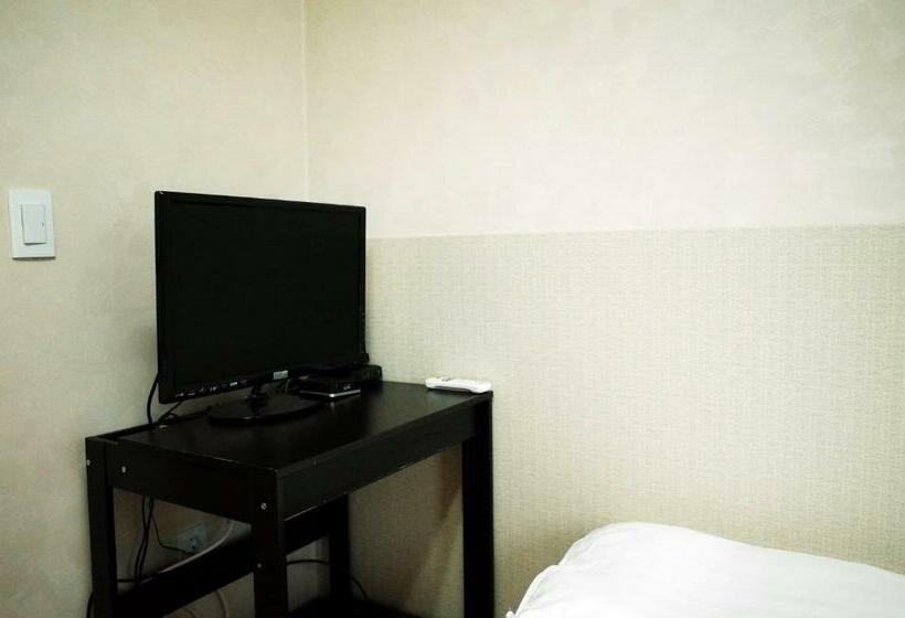스탠다드 싱글 룸 공동욕실, Yakorea Hostel Gangnam