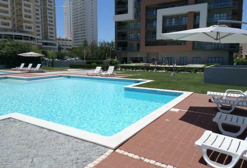 Апартаменты 1 Спальня Вид на Море, Rocha Tower By Beach Rentals