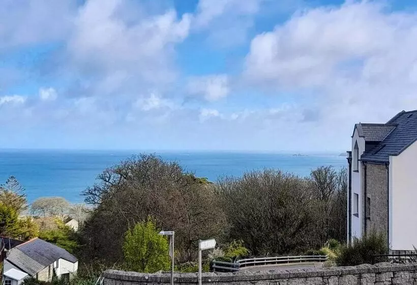 オーシャンビューデラックスルーム, Thurlestone House