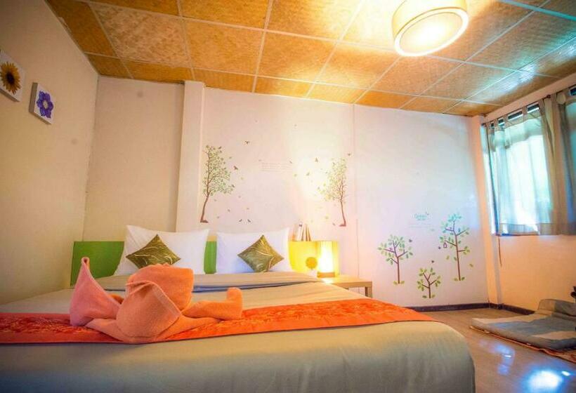 スタンダードバンガロー, By Beach Resort