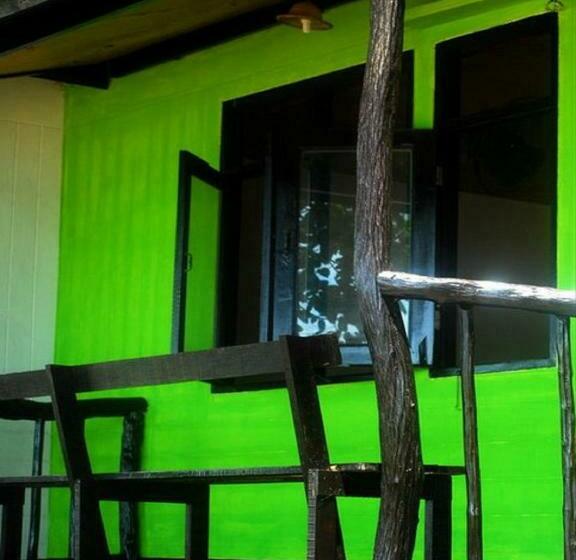 スタンダードバンガロー, By Beach Resort