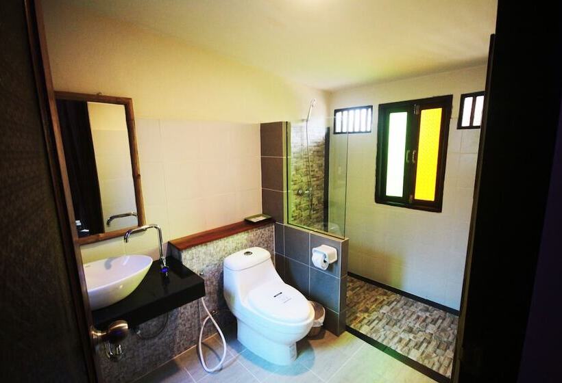 Номер Deluxe, Coco Cape Lanta Resort