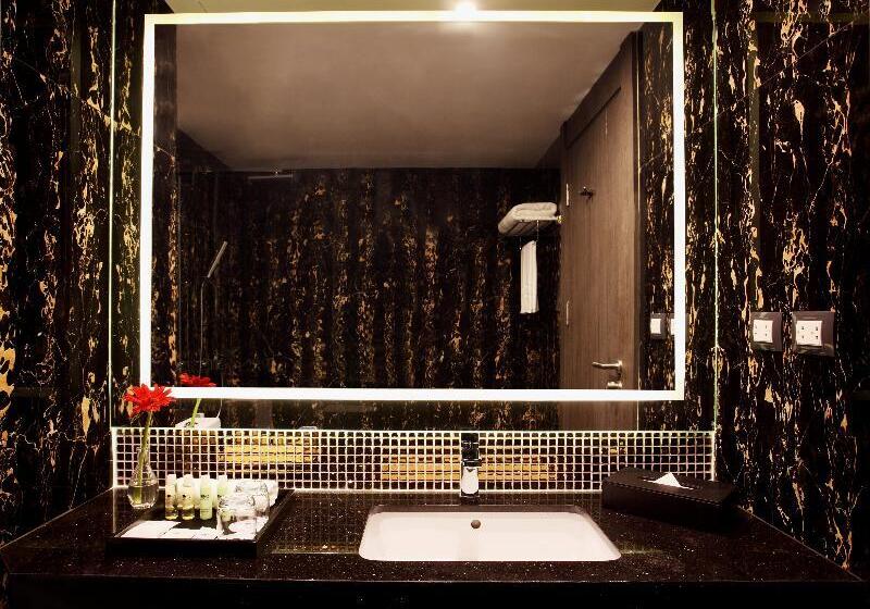 غرفة سوبيريور, Nova Express Pattaya