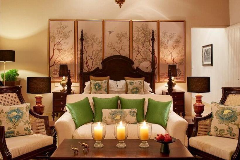 Королевский Люкс, Ekho Lake House