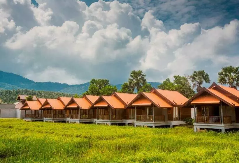 ویلای لوکس 1 خوابه, Farmers Villa