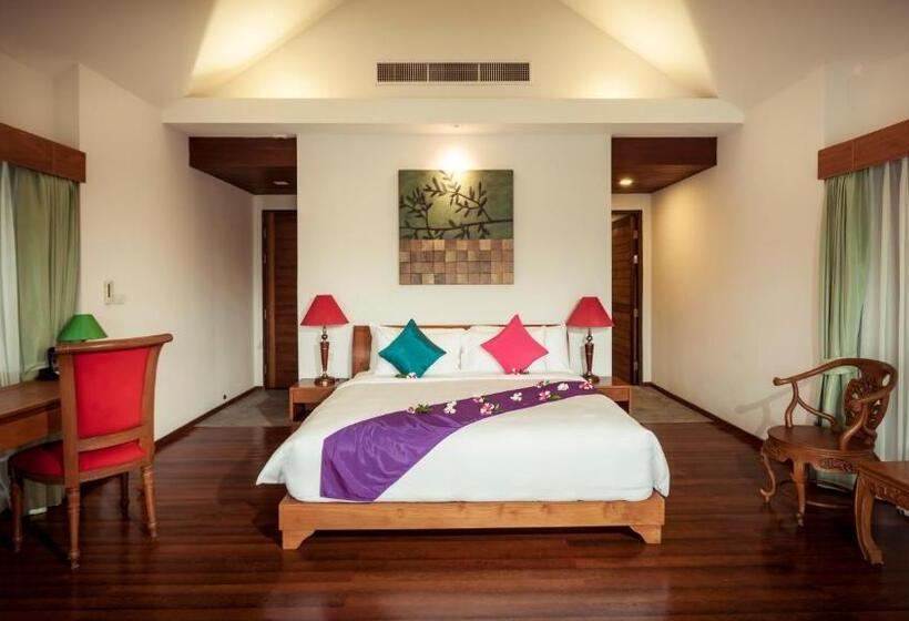 Вилла с 1 спальней и бассейном, Farmers Villa