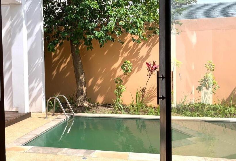 Дом 3 Спальни, Farmers Villa