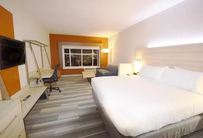 身障者適用スイートルーム, Holiday Inn Express & Suites Toledo West, An Ihg