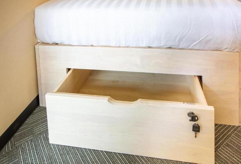 Capsule, Kuretake Inn Gotemba Inter Gold Cabin