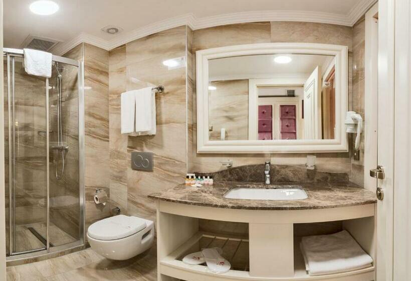 デラックストリプルルーム, Marnas Hotels