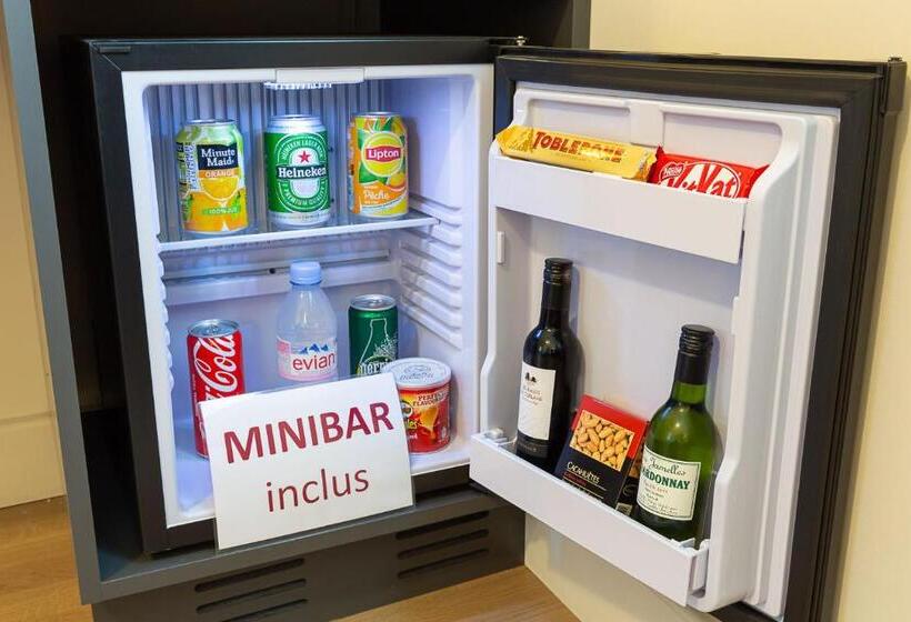 ファミリールーム, Montbriand Antony  Ancien Alixia