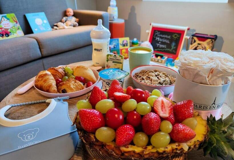 ファミリールーム, Montbriand Antony  Ancien Alixia