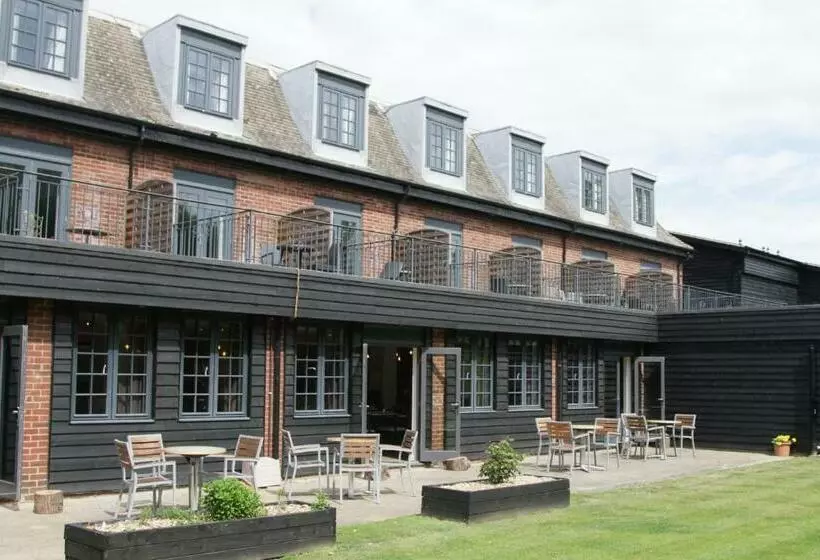 キングサイズベッドのスタンダードルーム, Needham House